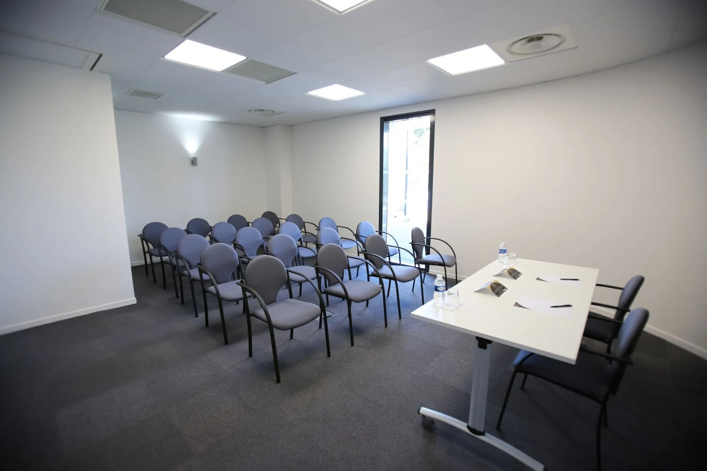 Villa Paris Orly