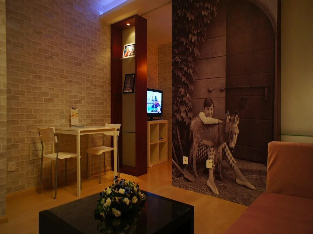 Rongyu Apartment Hotel (Nanjing Shanxi Road Zhonghuan Guoji)