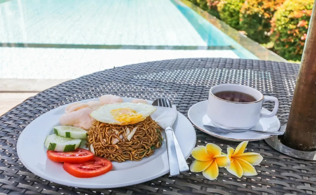 Grand Senggigi Hotel