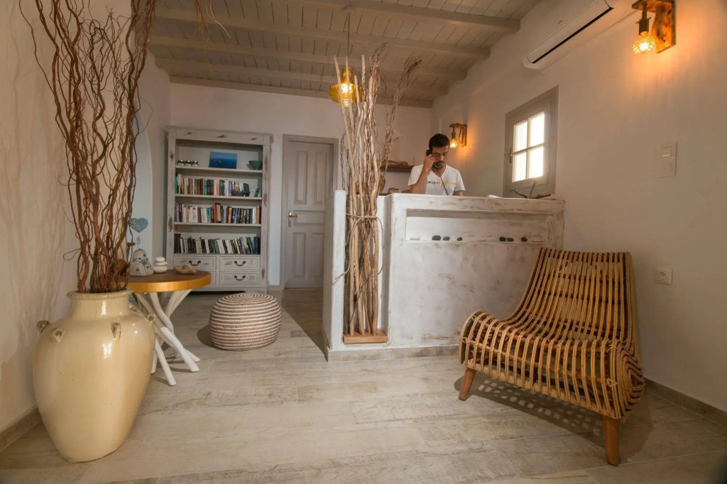 Ostria Inn