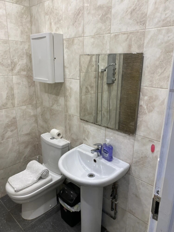 Spacious 3-bed Apartment in Central London