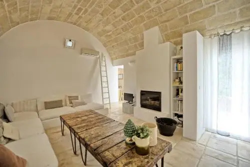 Il Trullo dellUlivo Bianco