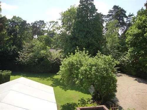 Brockenhurst Hotel