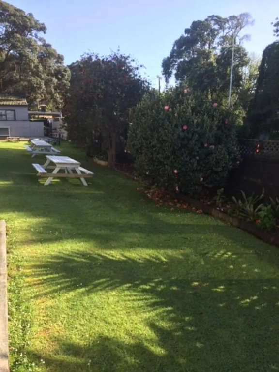 Pembrooke Motor Lodge