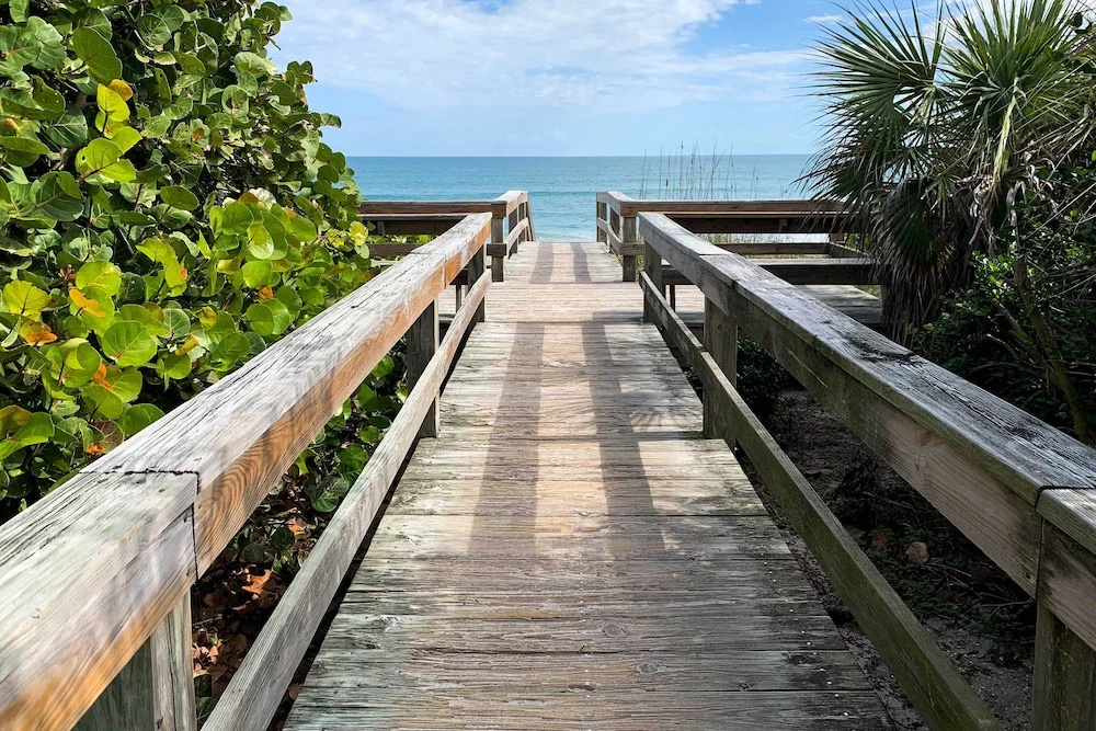 Satellite Beach Townhome w/ Patios, & Beach Gear