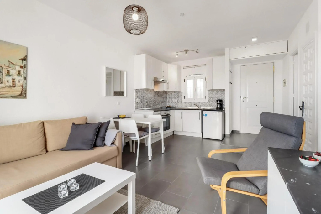 1 bedroom in Verano Azul, Free Wi-fi