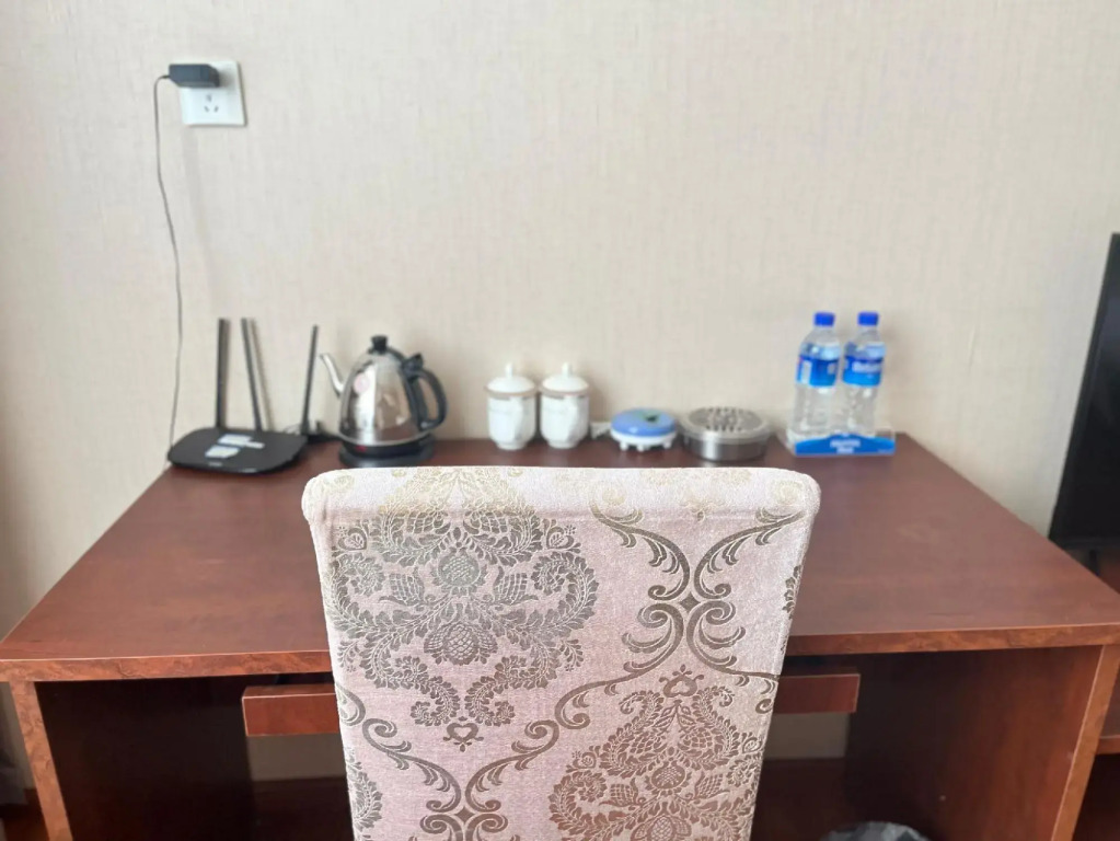 Yuxi Jiangnan Hotel (High-speed Railway Station)