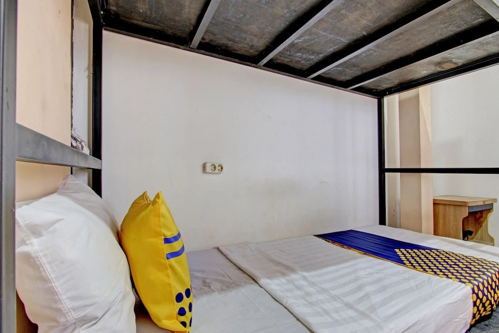 Hotel O Cindelaras B&b Bunk Bed