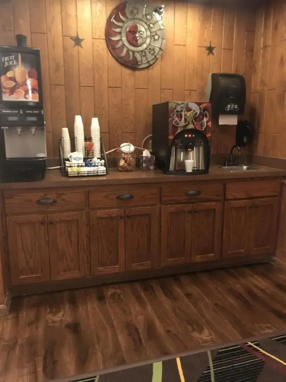 Walker Hotel