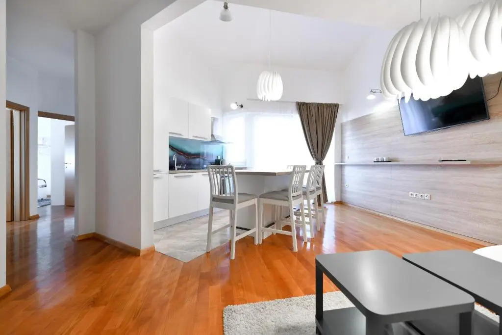 Bellevue Hill apartment