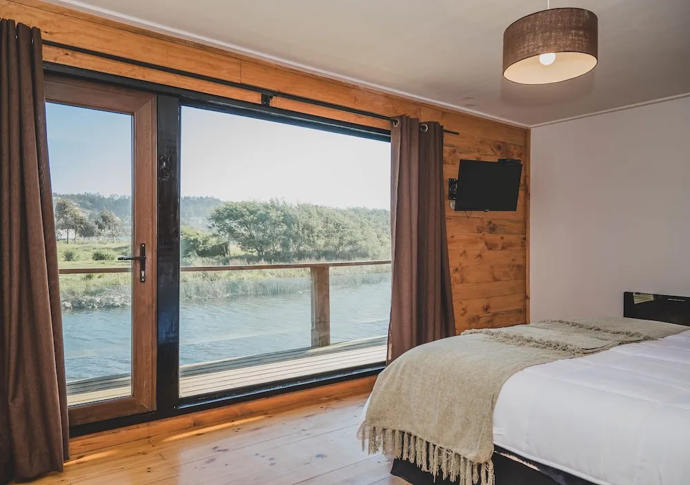 Hotel Puerto Madera