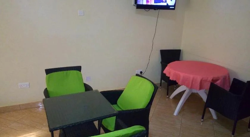 Homely Nest Hotel