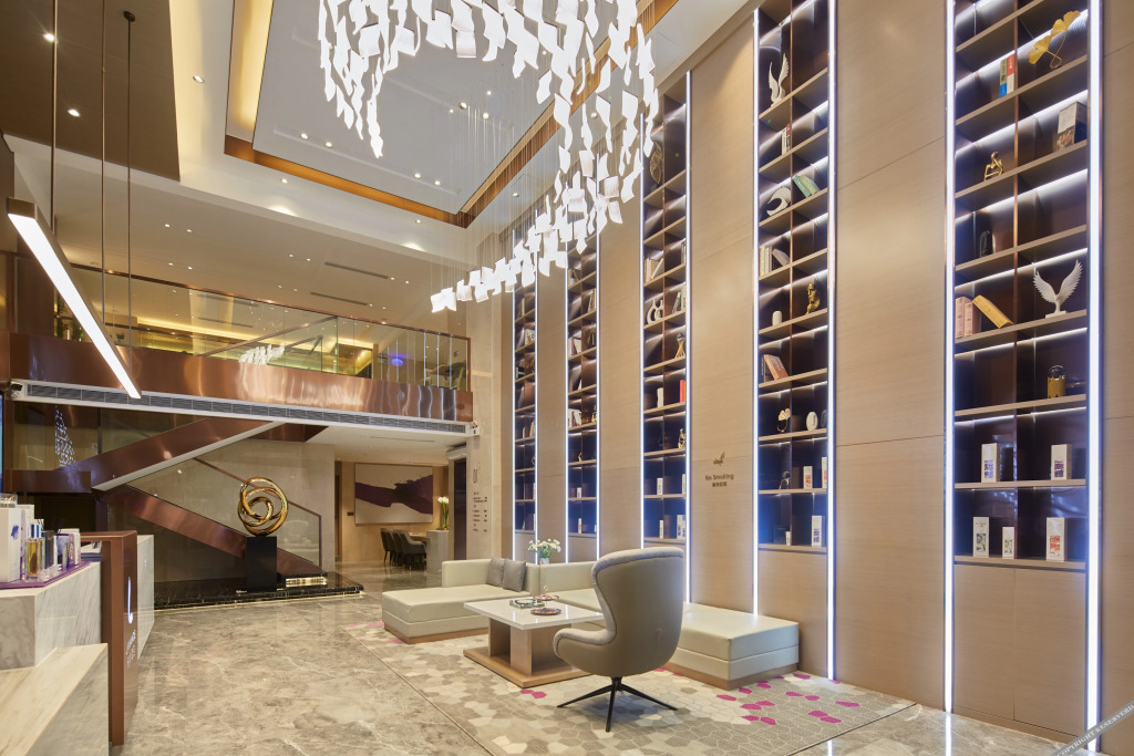 Lavande Hotel Dongguan Tangxia Rainbow Plaza Fengteng Mansion