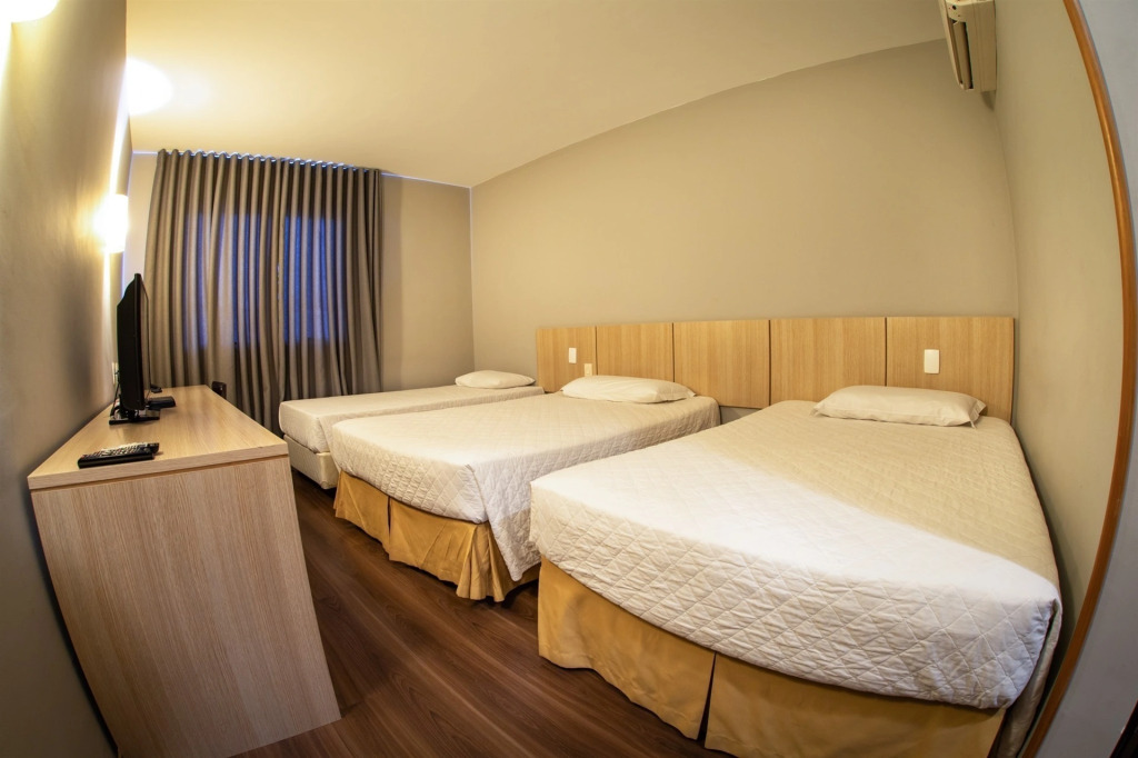 Hotel Campo Largo Express