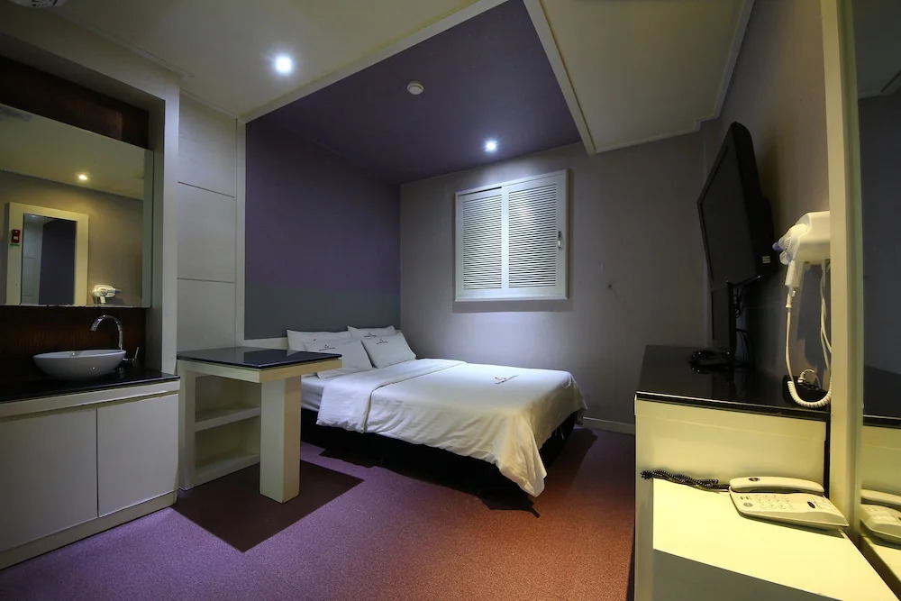 Samho Park Hotel
