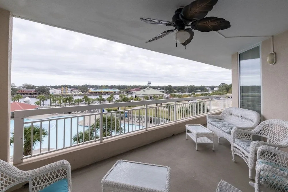 North Tower #407 3 Bedrooms 3 Bathrooms Condo
