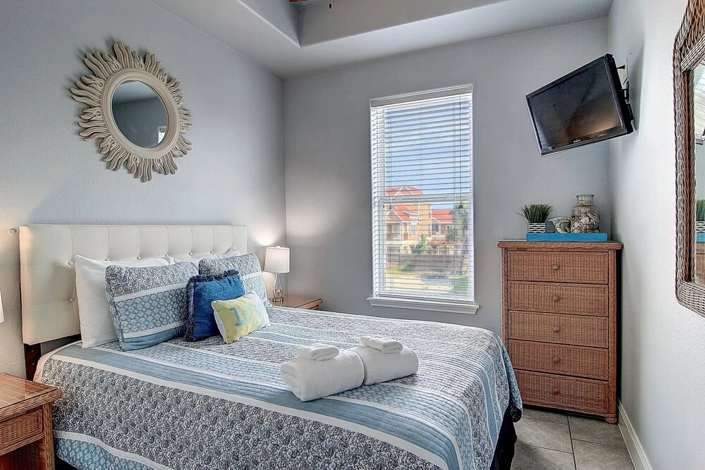 Livin' On Island Time Shtd2 4 Bedrooms 2 Bathrooms Townhouse