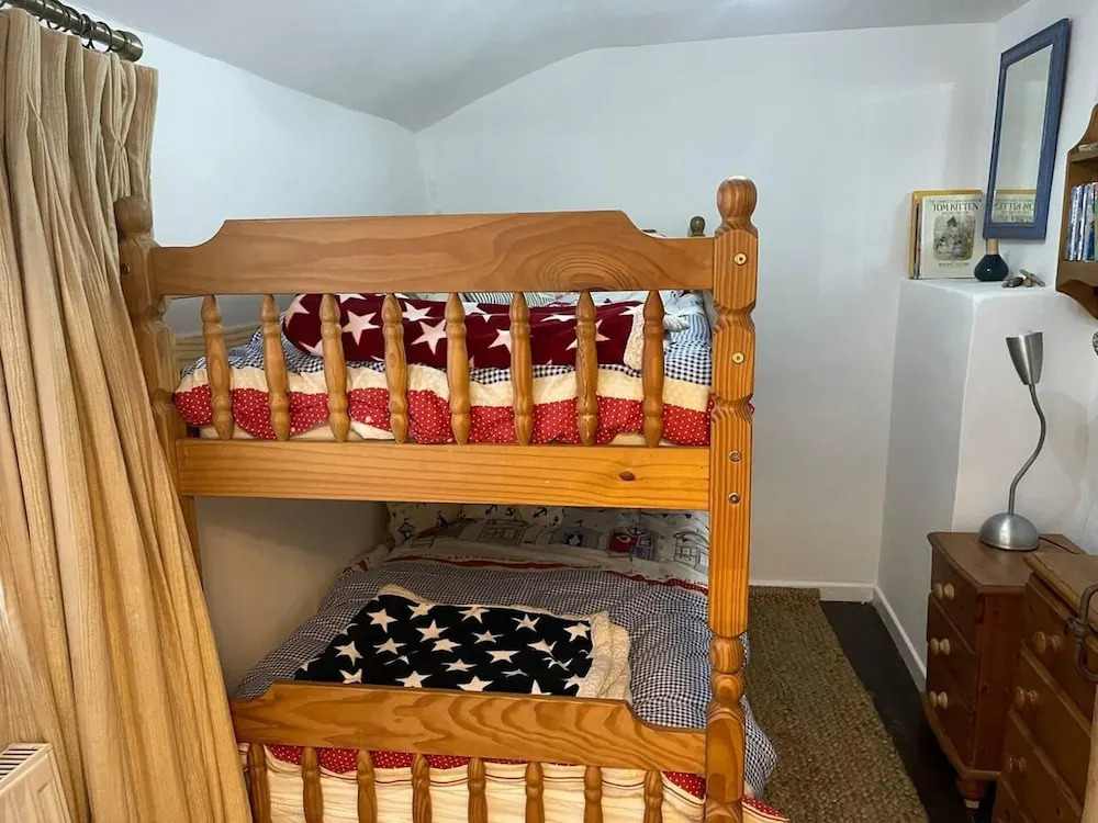 Lovely 2-bed Cottage in Paignton Near Town & Beach