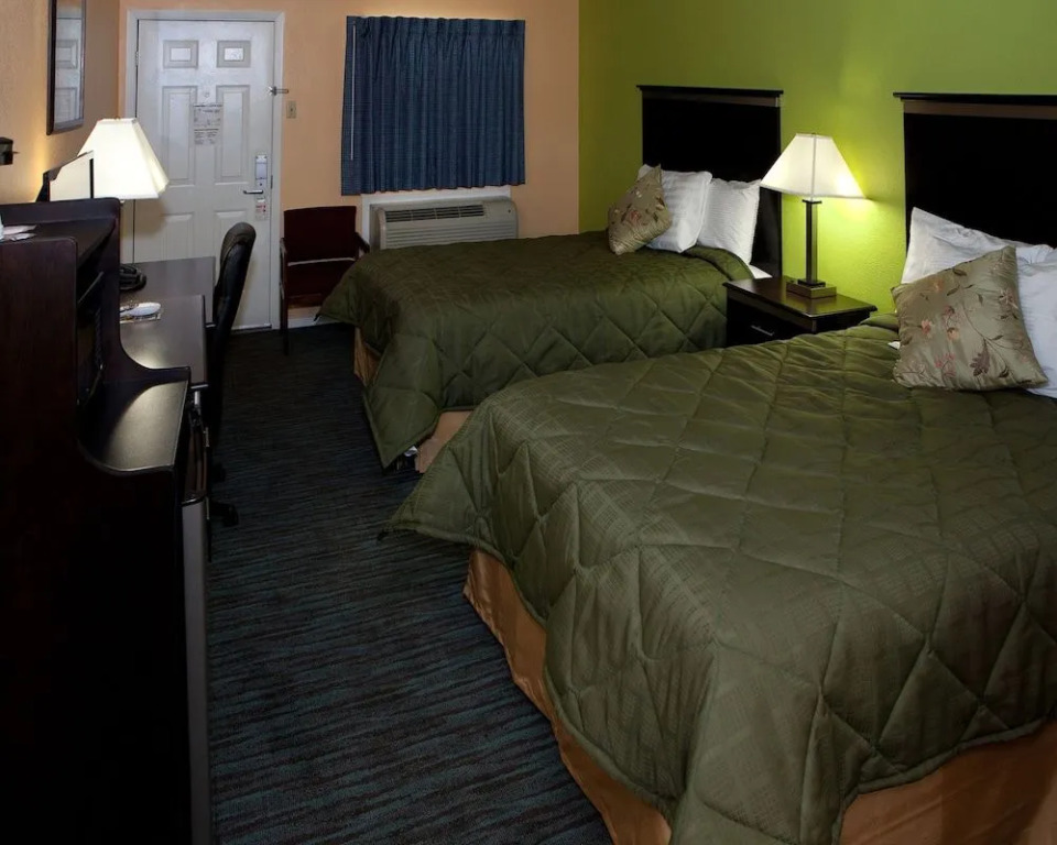 Bostonian Inn