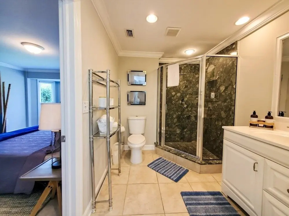 Paradise Awaits - Wkly 3 Bedroom Home