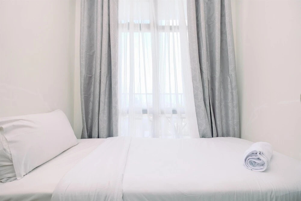 Comfy and Modern Look 2BR at Vasaka Solterra Apartment By Travelio