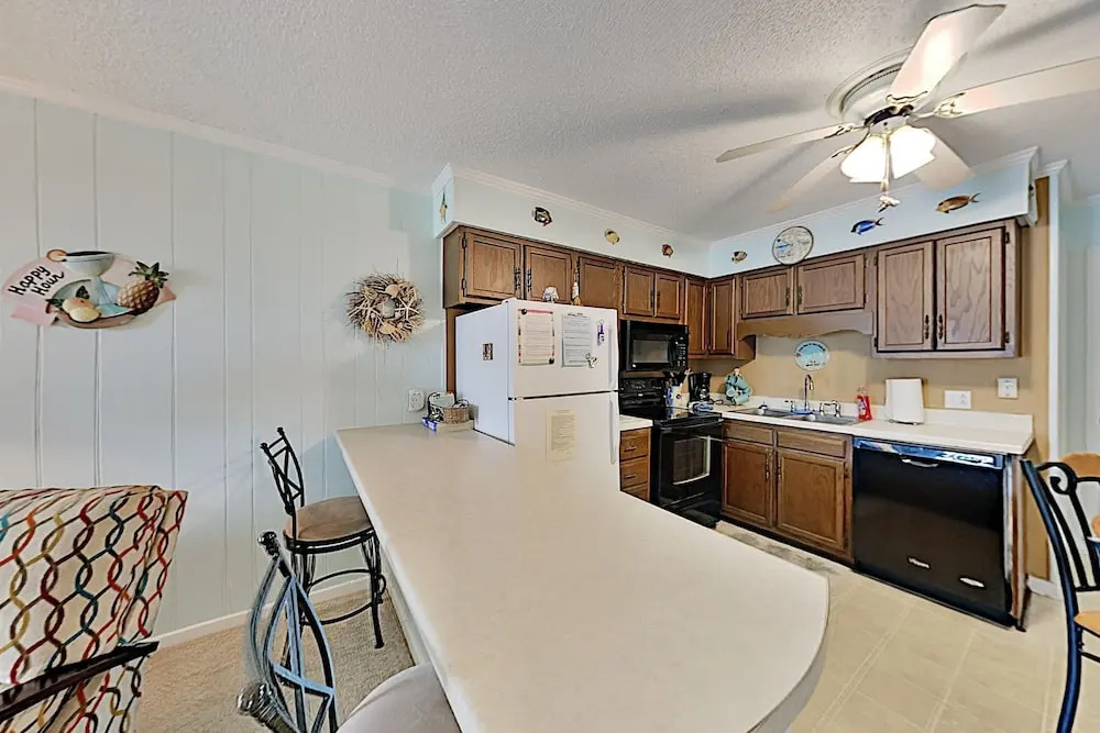 237apabe 2 Bedroom Condo