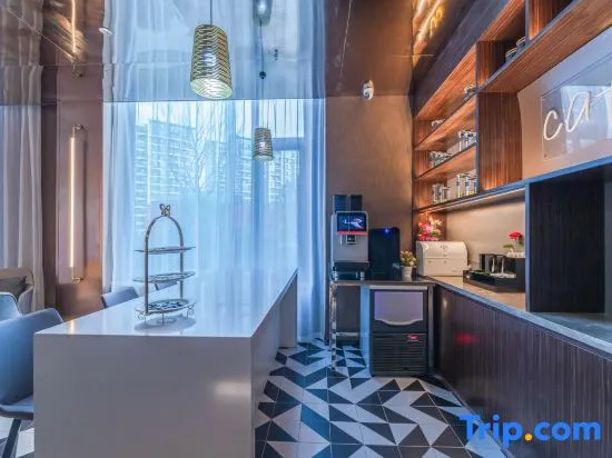 Homeinn Plus Hotel (Ningbo Fenghua Xikou Tengtou Ecological Park)