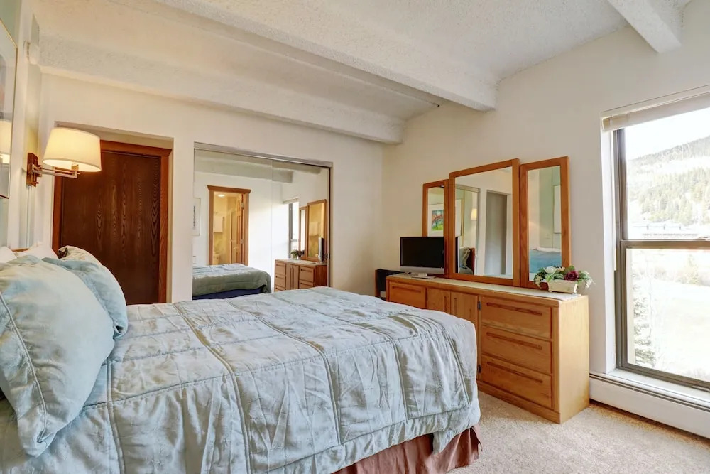 Large Condo in East Village Condo - Easy Walk to Super Bee - WH301 by RedAwning