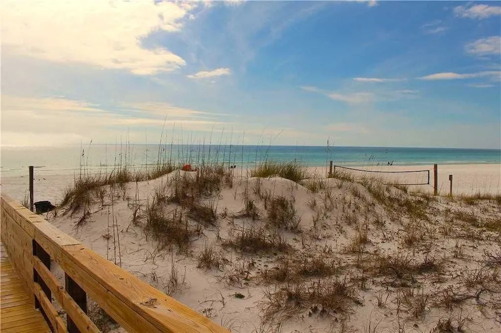 423 Mainsail - 2 Br Condo