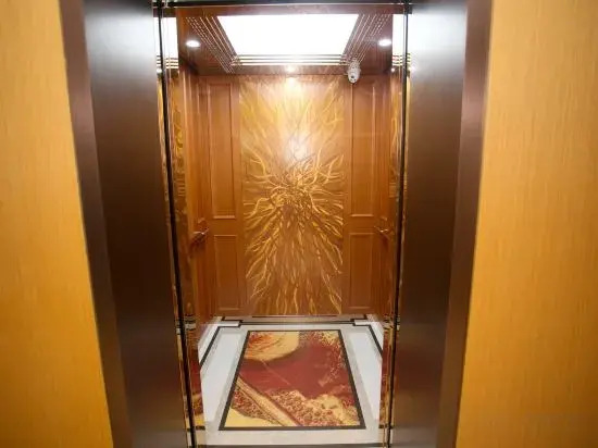 Pingdingshan Runzeyuan Shenma Hotel
