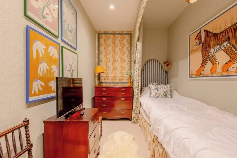 Luxurious & Stylish 2BD House - Bayswater!