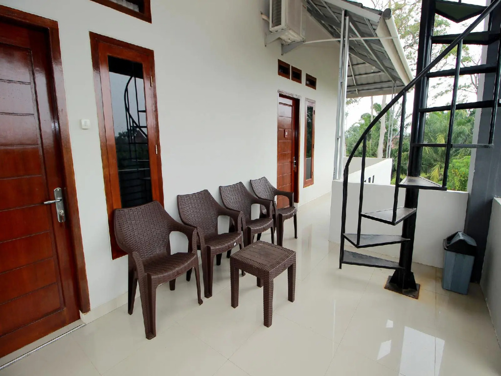 Super Oyo 2400 Maleo Exclusive Residence