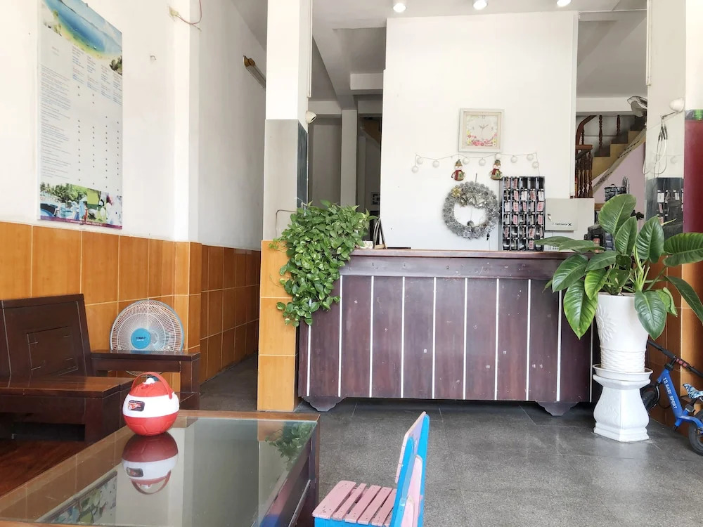 SPOT ON 1112 Thuy Tram Hotel 3
