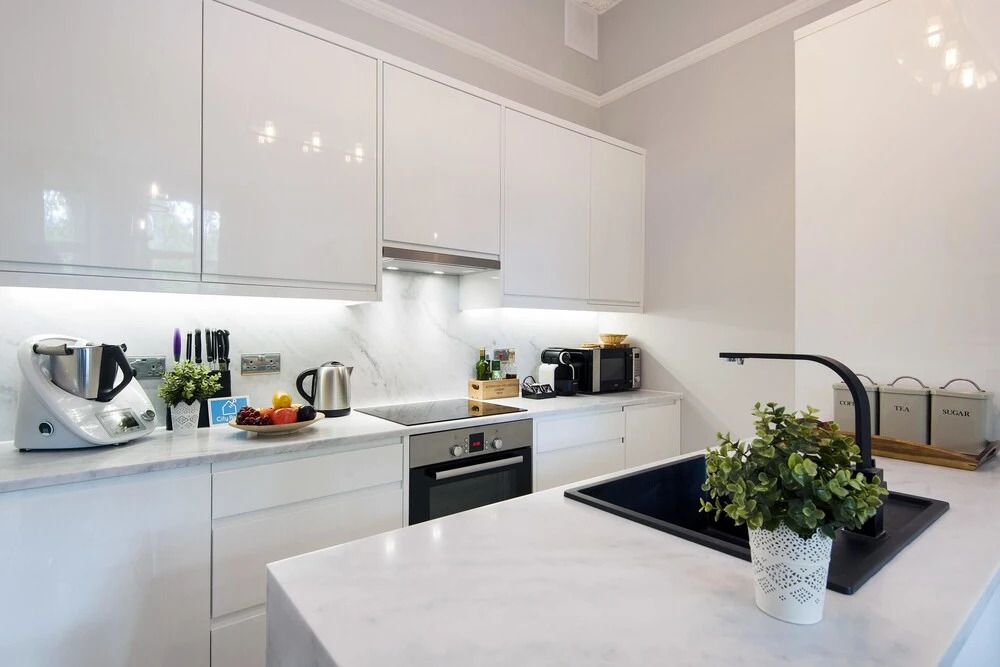 The Warwick Road Residence - IRV