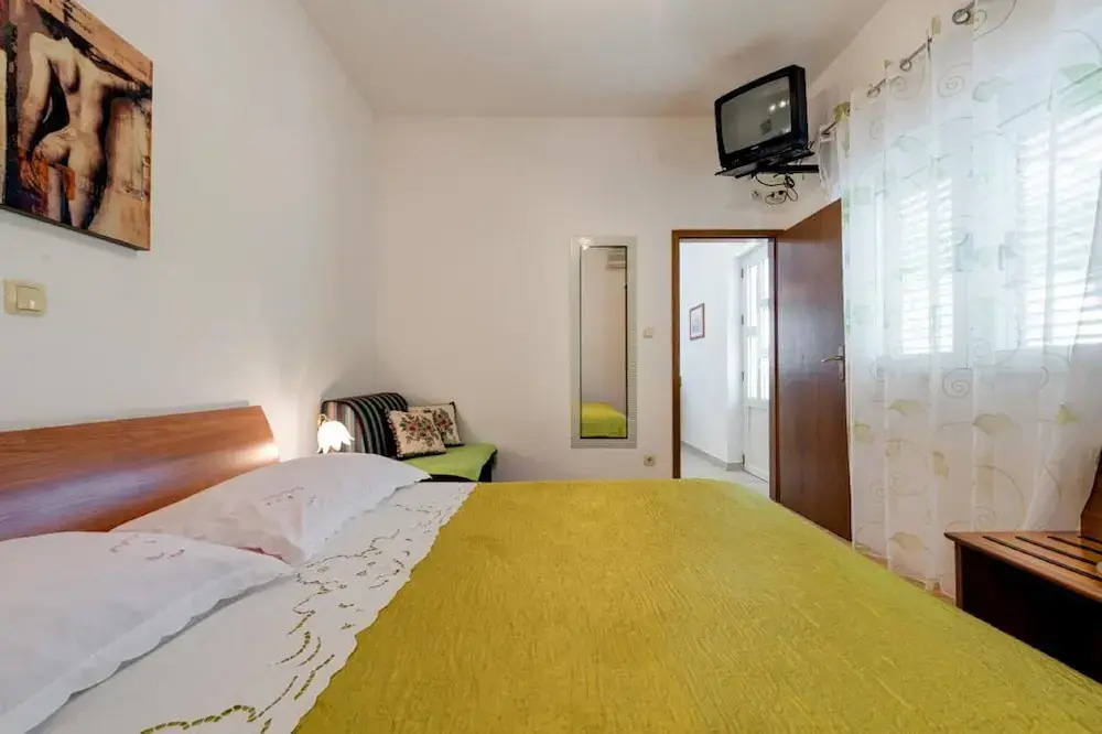 Apartment Tafra 4