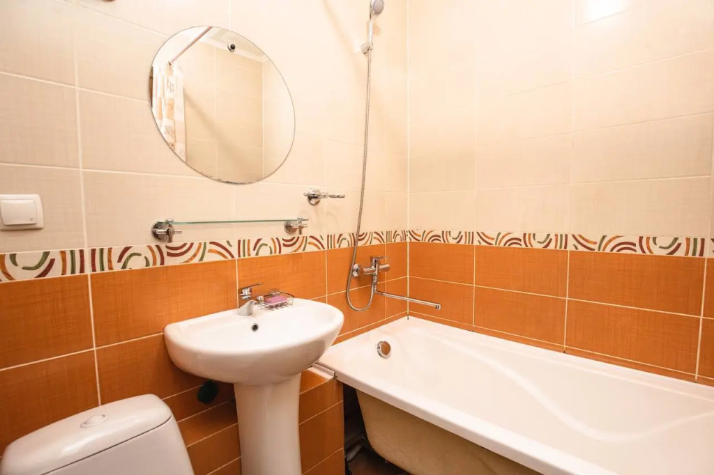 Michurina 15 Chetyrehkomnatnye apartamenty rjadom s KemGU