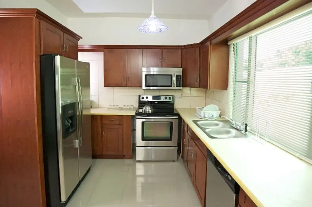 Simpson Bay Suites
