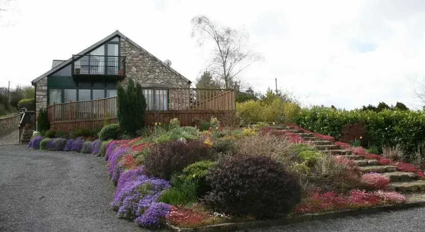 Waterstone Cottage