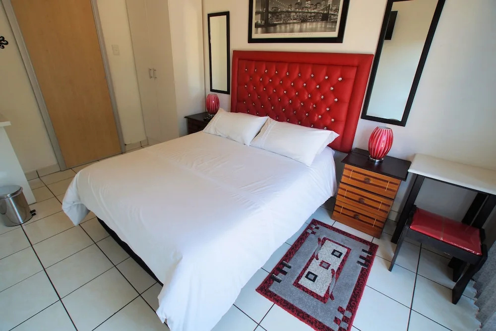 Linga Longa Guest House