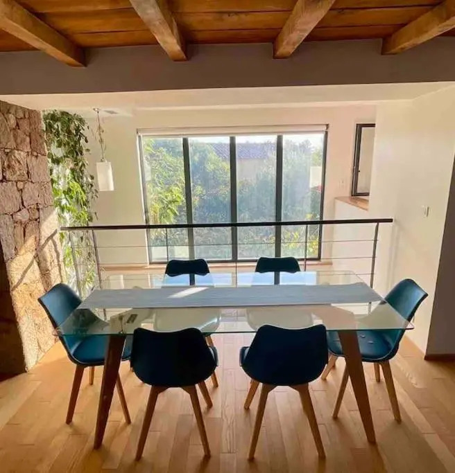Maison avec piscine chauffée à 15mn de la plage