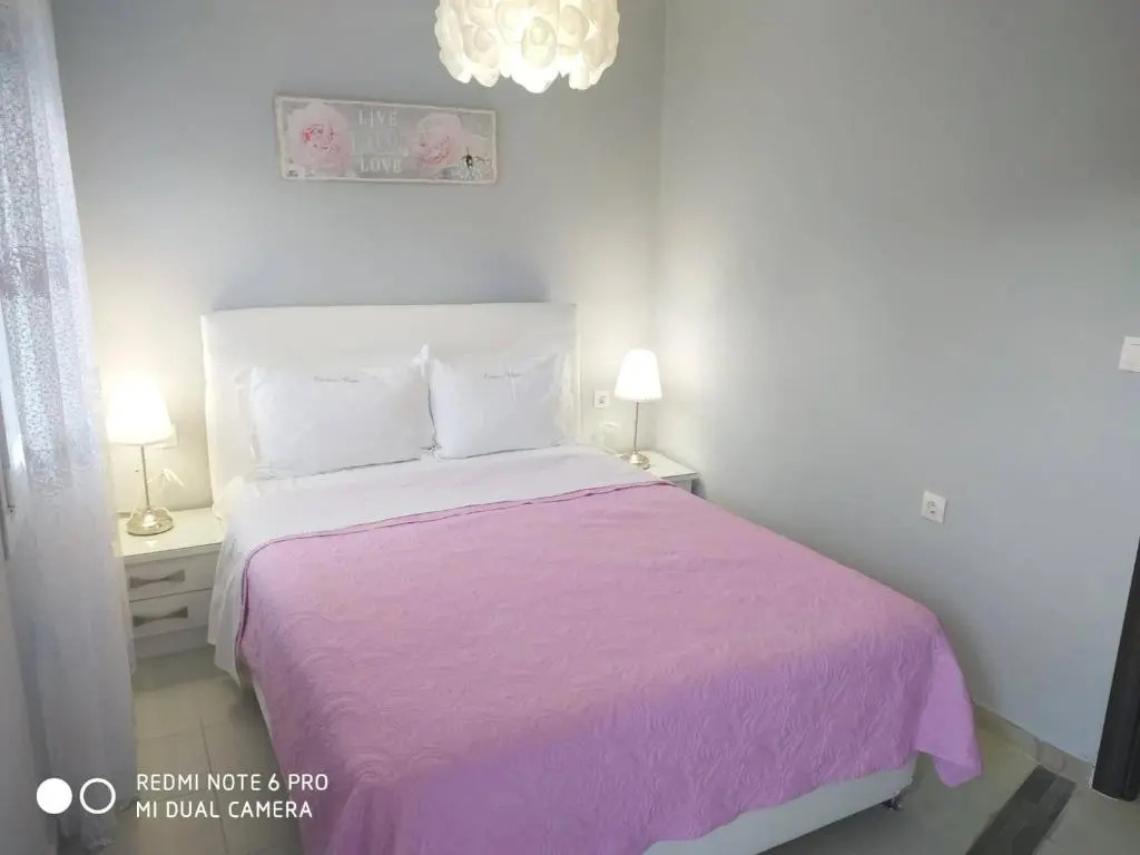 Ormos View Apartments