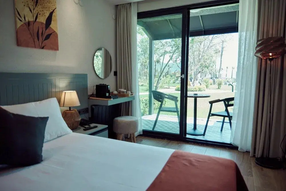 Parmos Otel