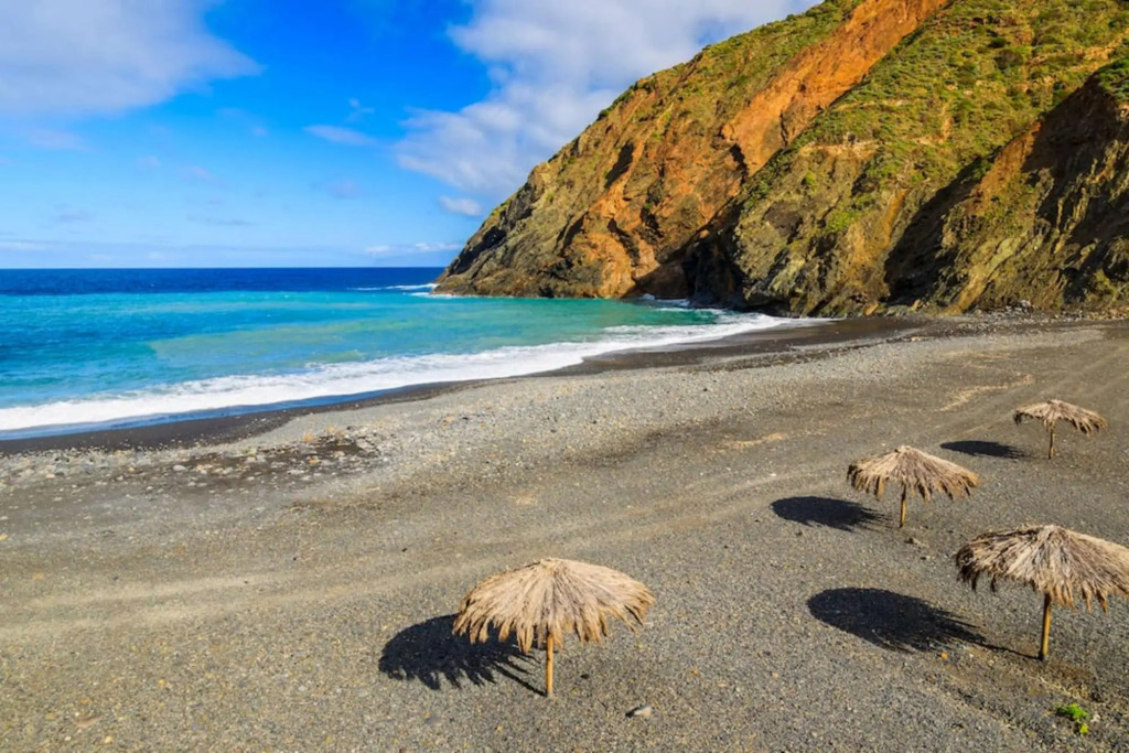 Casa Rural con Wifi y estupenda vista a la montana en Vallehermoso, La Gomera