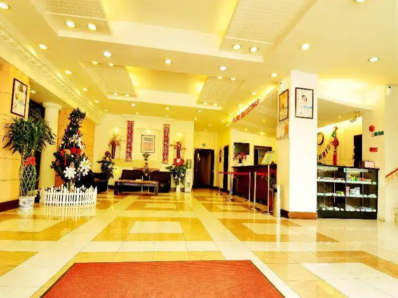 Jinjiang Inn Ningbo Yinxiang City Metro Road