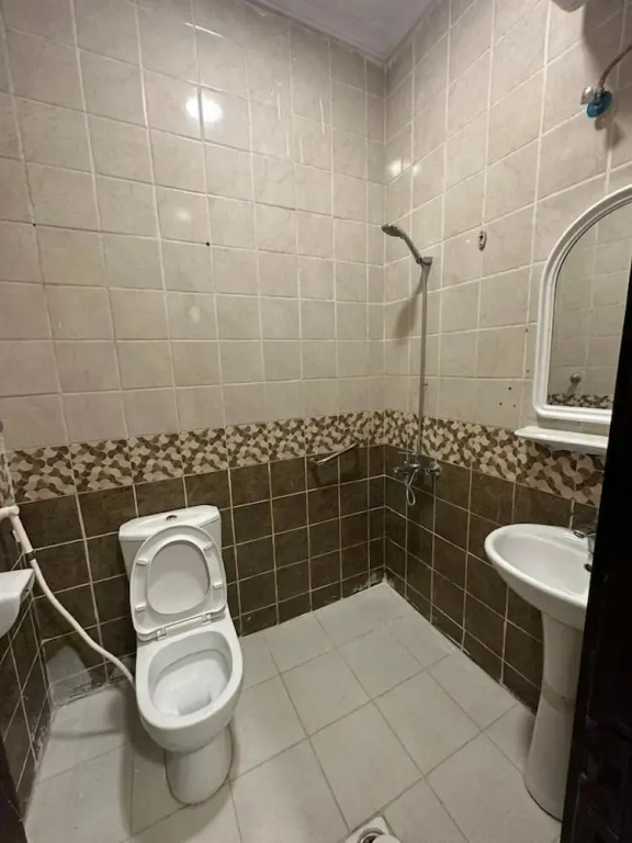 Owais Hotel