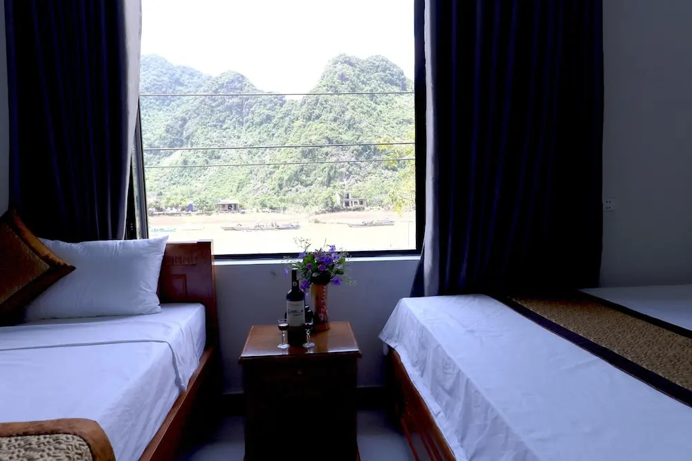 Phong Nha Riverview Home