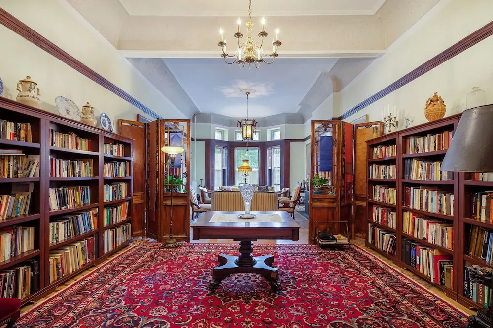 Suites in a Manhattan Mansion