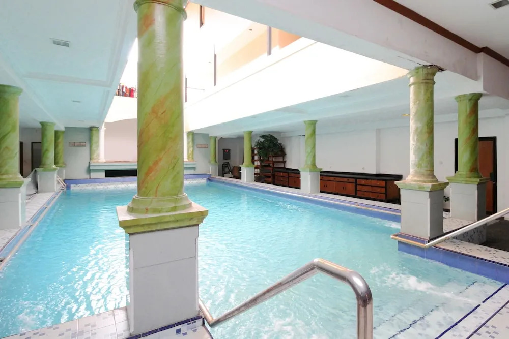 Airy Kebayoran Lama Persatuan 13 Jakarta