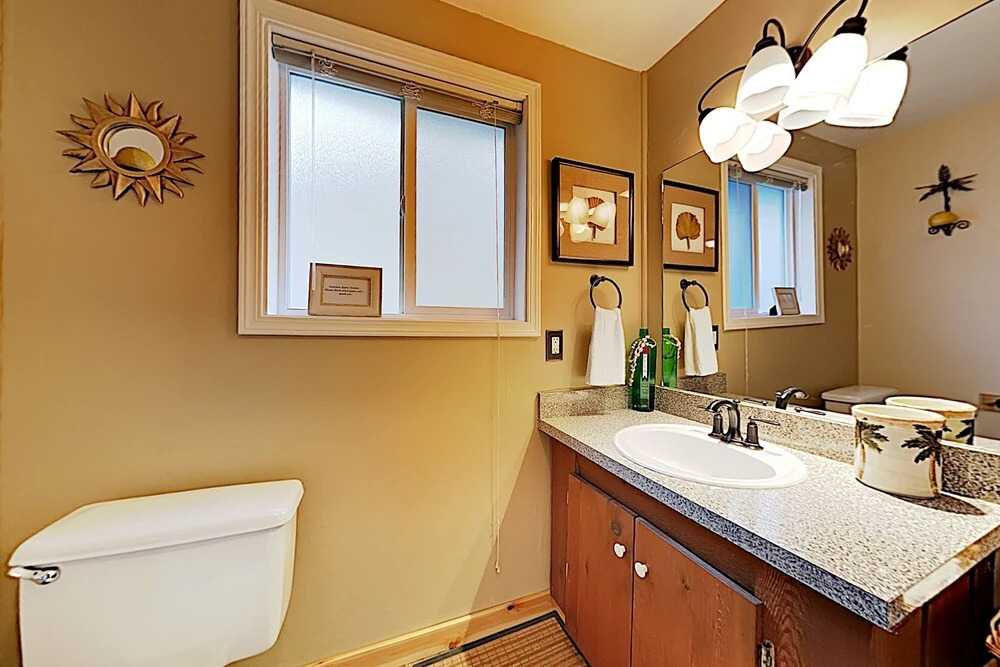 New Listing! Chateau Serenity W/ Decks, Firepit 2 Bedroom Home