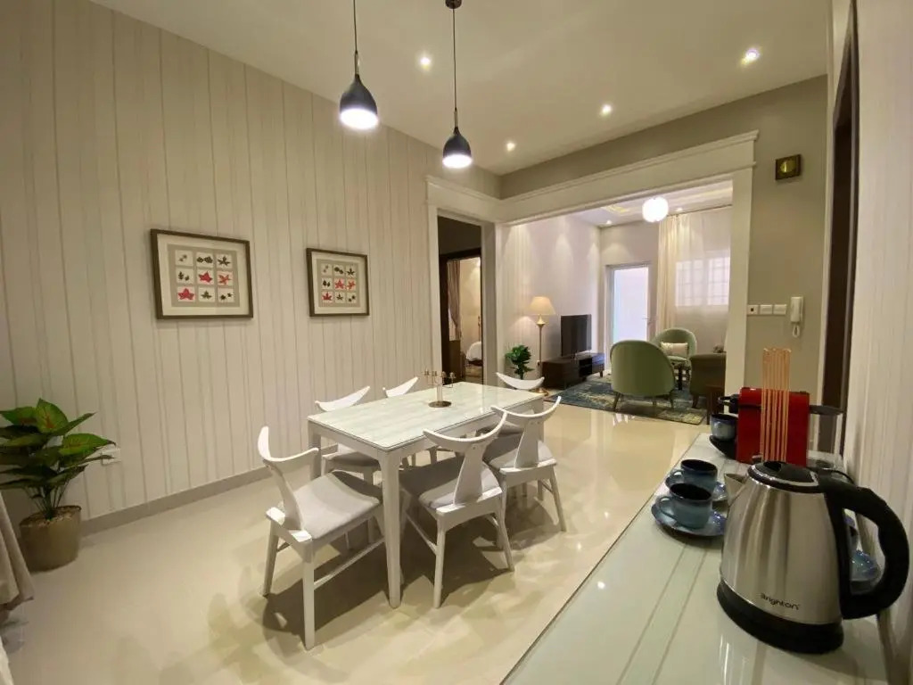 F residence, Beauty & Luxury